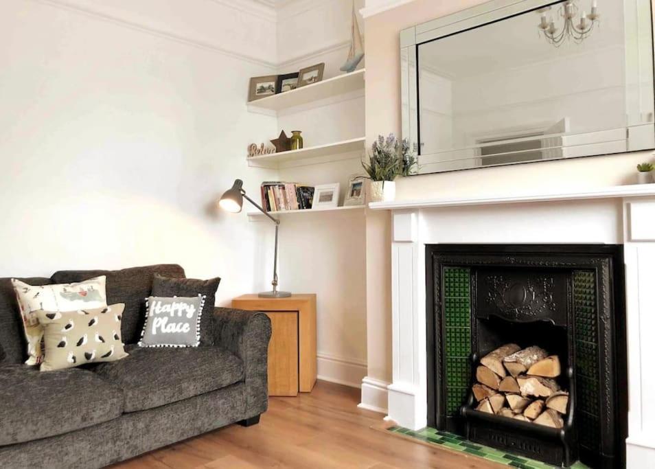 Sunny Seaside Beach House Lytham Centre Sleeps 8 Lytham St Annes Exteriör bild