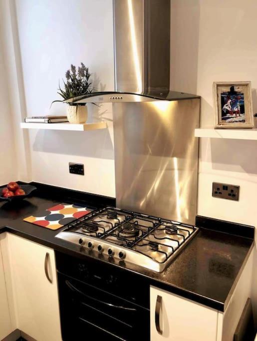 Sunny Seaside Beach House Lytham Centre Sleeps 8 Lytham St Annes Exteriör bild