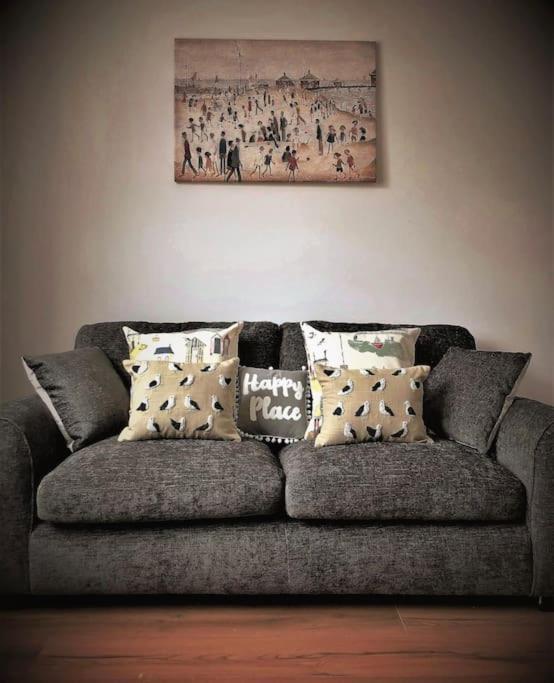 Sunny Seaside Beach House Lytham Centre Sleeps 8 Lytham St Annes Exteriör bild