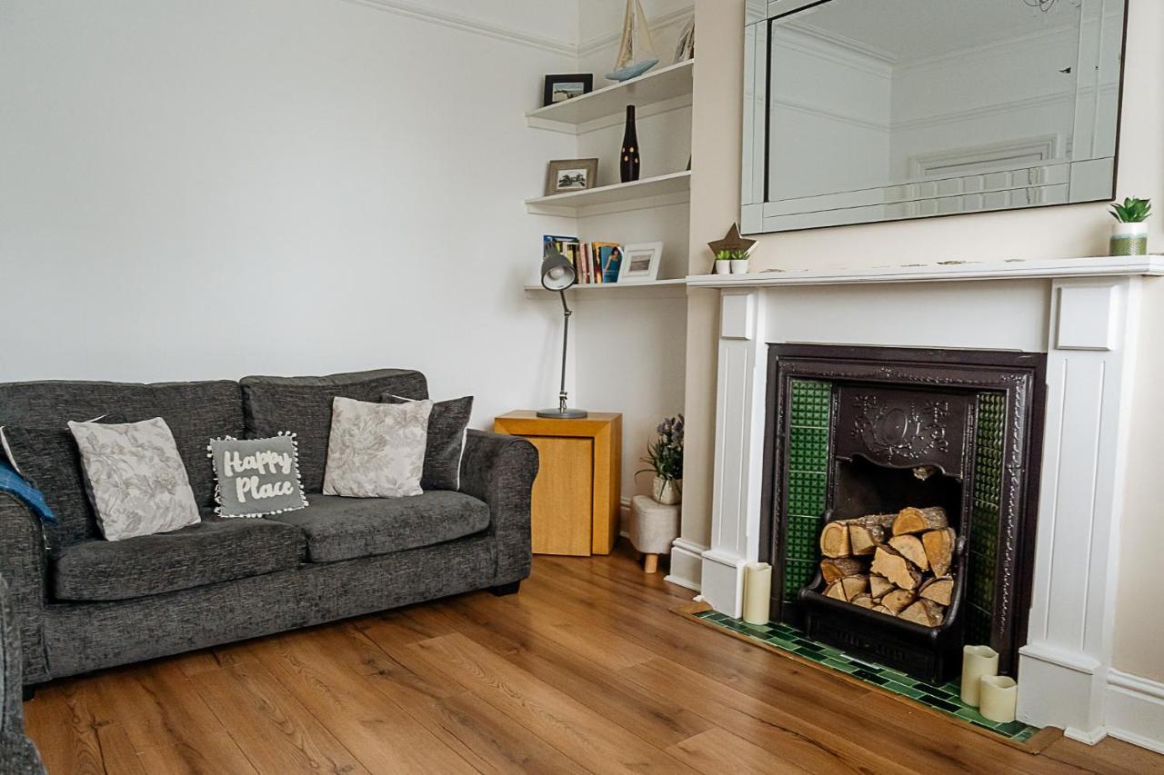 Sunny Seaside Beach House Lytham Centre Sleeps 8 Lytham St Annes Exteriör bild