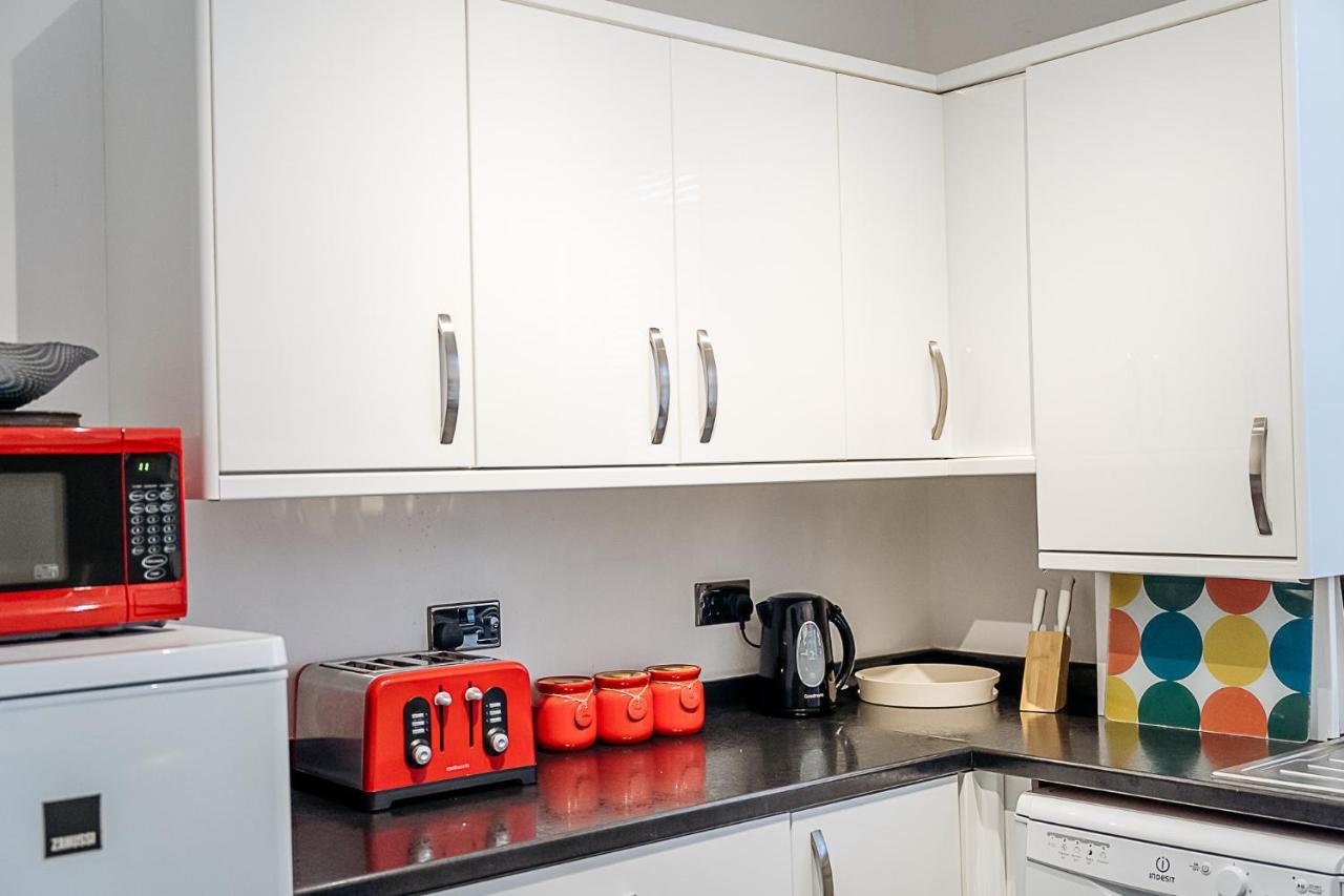 Sunny Seaside Beach House Lytham Centre Sleeps 8 Lytham St Annes Exteriör bild