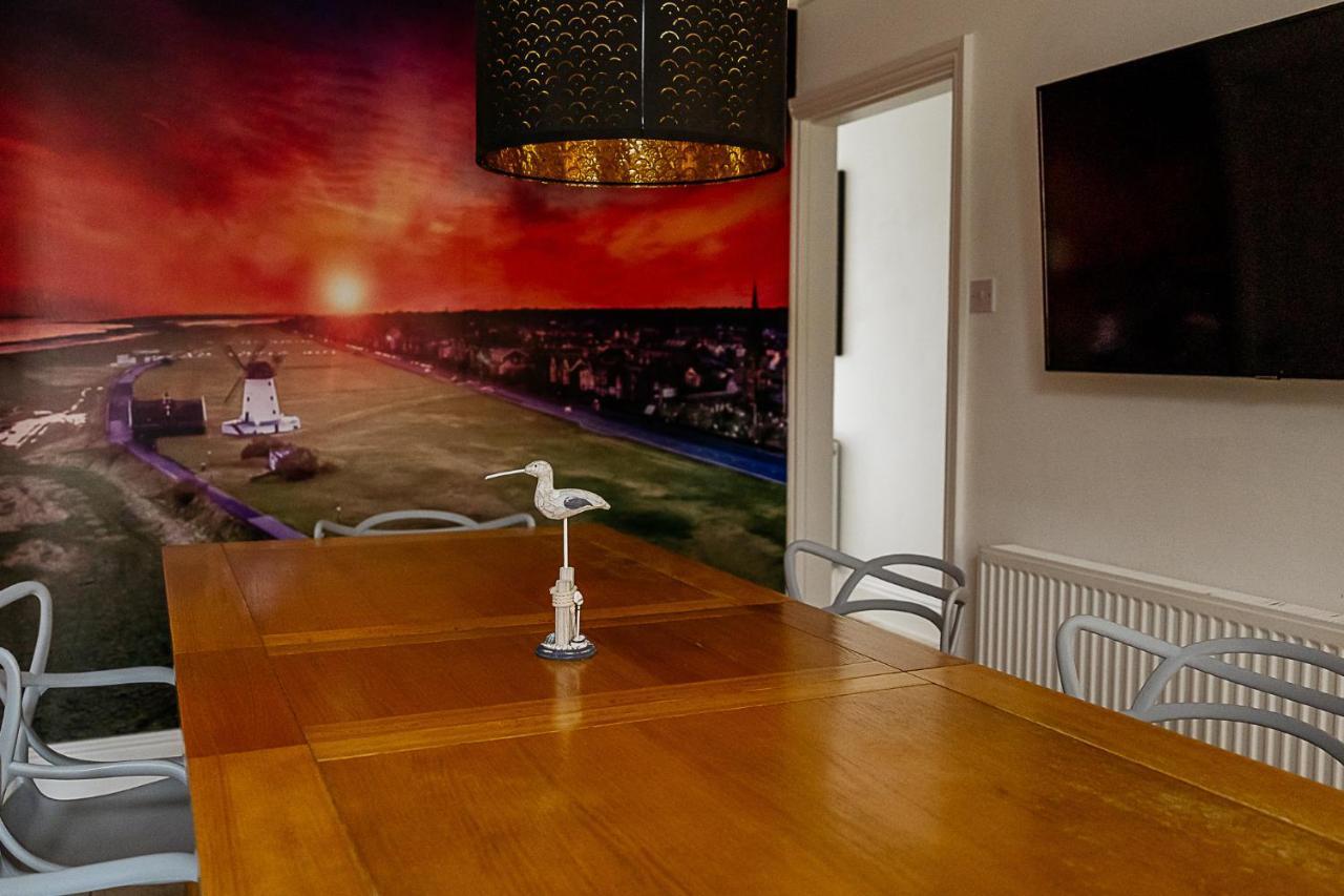 Sunny Seaside Beach House Lytham Centre Sleeps 8 Lytham St Annes Exteriör bild